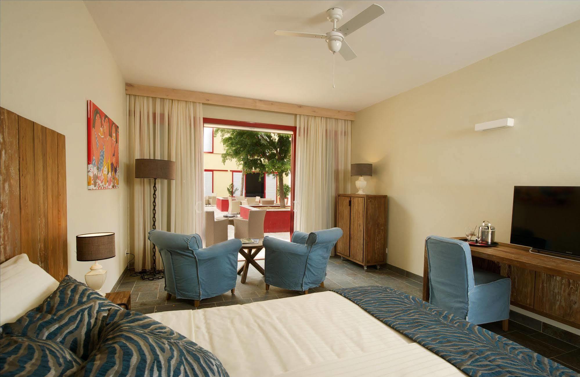 Bayside Boutique Hotel - Blue Bay Golf & Beach Resort Dorp Dorp Sint Michiel Eksteriør bilde